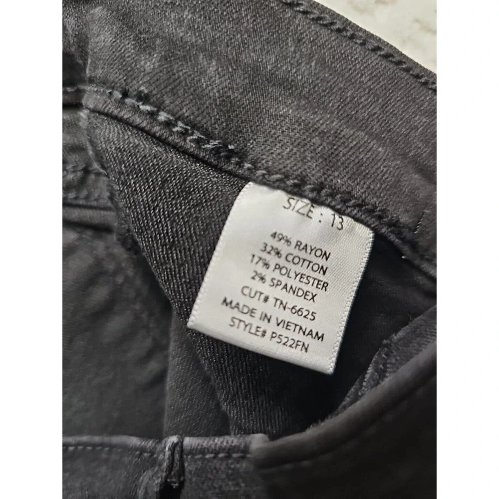 Fashion Nova Jeans Juniors Size 13 Black Bell Bottom Flare Leg High Rise - Picture 7 of 9